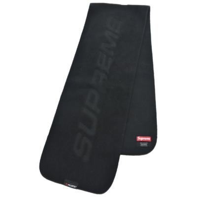 SUPREME マフラー 黒/白 ロゴ入り Supreme(シュプリーム) マフラー(メンズ) - 海外通販のBUYMA
