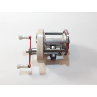 オールドリール中古　6個 オールドリール】中古リール6個セット 現状品 ジャンク扱い 1個