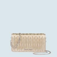 miumiu ミュウミュウ MIUMIU マテラッセ チェーンウォレット 5DH002 miumiu ミュウミュウ MIUMIU マテラッセ チェーンウォレット 5DH002