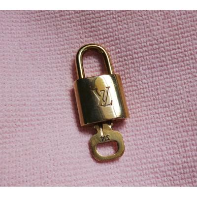 ルイ・ヴィトン パドロック南京錠の商品一覧 通販 - Yahoo ルイ・ヴィトン パドロック南京錠の商品一覧 通販 - Yahoo