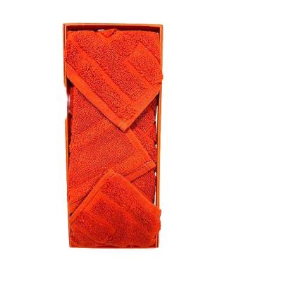 未使用　HERMESエルメス　ハンカチ ◇未使用 HERMES エルメス 刺繍 ハンカチ - メルカリ