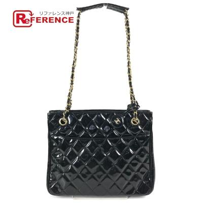 シャネル エナメル チェーンバッグ（レディースショルダーバッグ