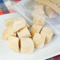 ホワイトフォックス 鶏むね肉のフリーズドライ ダイスカット 愛犬用 15g （犬用おやつ）n | Relish