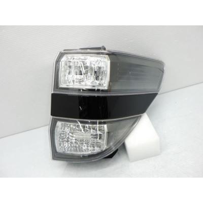 ヴェルファイア T62961 Z/ZR 20系 右テールランプ KOITO 58-29