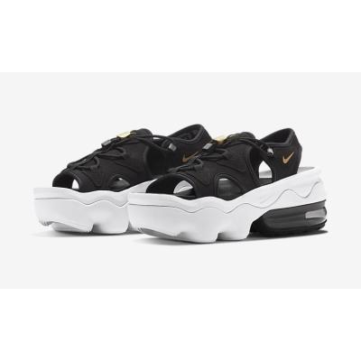 ナイキ エアマックス ココ（レディーススニーカー）（サイズ（cm