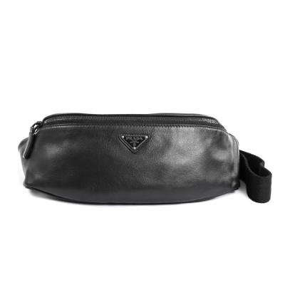 美品⭐︎PRADA ボディバッグ 黒 ナイロン シルバープレート PRADA（プラダ） テスート 三角ロゴプレート ブラック 黒 シルバー金具