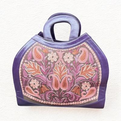 ボタニカル 刺繍 バッグ（レディースボストンバッグ）（色：ピンク系