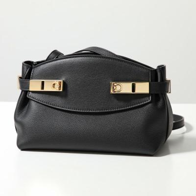 フェラガモ バッグ アウトレット（レディースショルダーバッグ