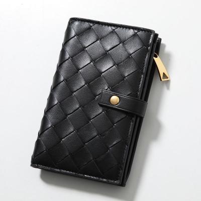 Bottega Veneta/ボッテガ・ヴェネタ 黒いパッチワーク風二つ折り財布 BOTTEGA VENETA（ボッテガ・ヴェネタ） 二つ折り財布 メンズ カセット