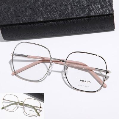 クリアフレーム サングラス（PRADA／ファッション）（性別：レディース