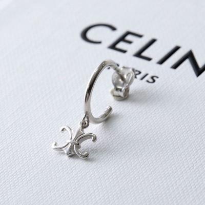 CELINE シルバー ピアス 片耳用 CELINE（ピアス(片耳用)）のフリマアイテム一覧