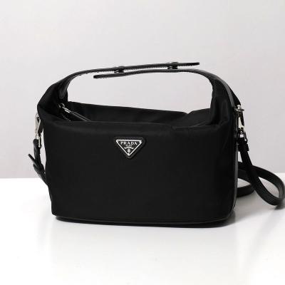 PRADA レディースショルダーバッグ（柄：ロゴ）｜バッグ｜ファッション