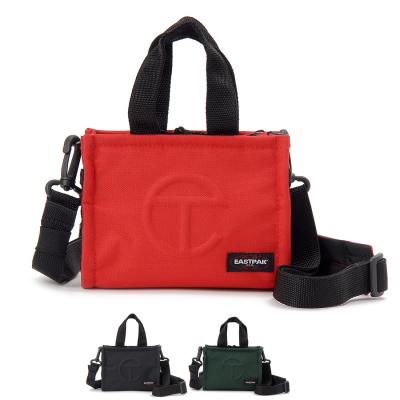 ⭐︎新品未使用⭐︎TELFAR ダークブラウン　M 2025年最新】テルファー telfar ショルダーバッグの人気アイテム