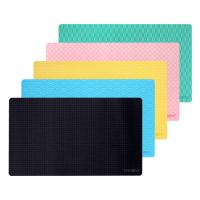 ゲームマット 60ｘ100cm 赤 Tapis 60x100 Rouge d Games 通販 Yahoo ショッピング