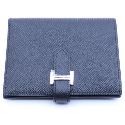 HERMES ミディアムウォレット コンパクト二つ折り財布 □A刻印 HERMES ミディアムウォレット コンパクト二つ折り財布 □A刻印 HERMES