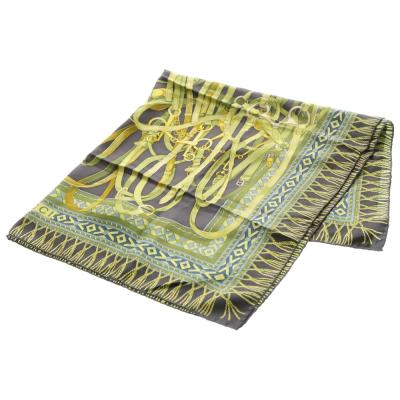 GUCCI シルク　大判スカーフ　アイボリー　緑、水色リボン　ホースビット柄 GUCCI シルク 大判スカーフ アイボリー 緑、水色リボン ホースビット柄