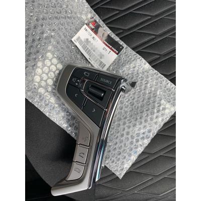 Mitsubishi デリカd5 ステアリングスイッチ 8616A120