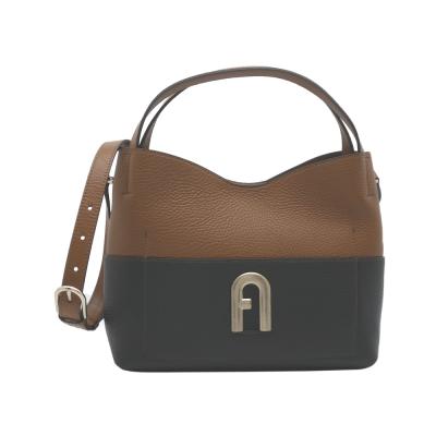 FURLA レディースショルダーバッグ(色:ブラウン系)の商品一覧 FURLA レディースショルダーバッグ(色:ブラウン系)の商品一覧