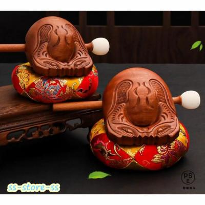 送料無料　木魚　美品　朱色幅17センチ　仏具 Amazon｜仏壇屋 滝田商店 木魚 白木製(一式) 3寸(横巾9cm)◇最も