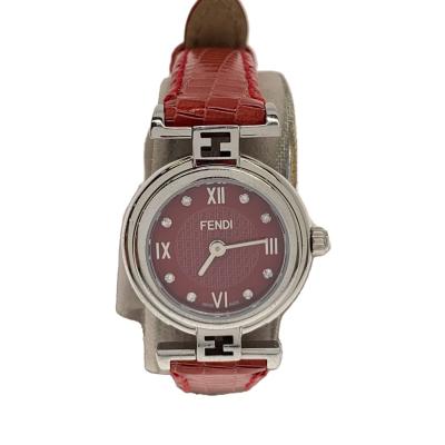 FENDI レッドレザー時計 FENDI フェンディ クアドロミニ 時計 SS 60500Lの買取実績 | 【TV取材