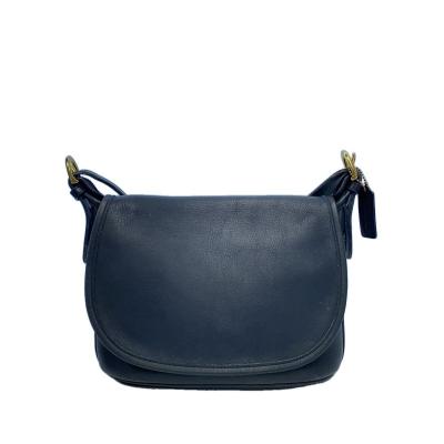 COACH レディースショルダーバッグ（色：ネイビー系）｜バッグ