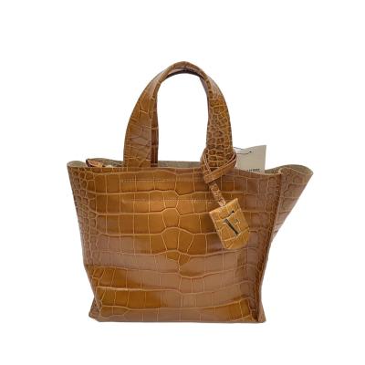 【極美品】フルラ 2way ハンドバッグ センター取り クロコ レザー 茶 A4 フルラ バッグ クロコのおすすめ人気商品一覧 通販 - Yahoo