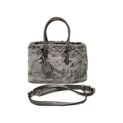 kate spade ケイトスペード　水色　ファー　バッグ　ショルダーバッグ ケイトスペードニューヨーク kate spade new york kate spade