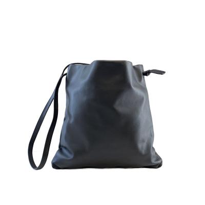 SLOW&CO / ショルダーバッグ/レザー/BLK/無地 slow＆co（バッグ、小物素材：本革、レザー）のおすすめ人気商品一覧