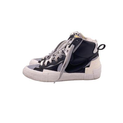 NIKE blazer mid sacai（メンズシューズ、紳士靴