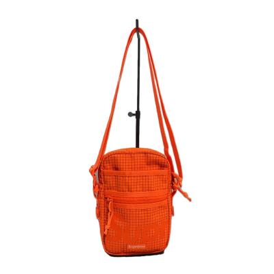 シュプリーム supreme ショルダーバッグ（ファッション）（色