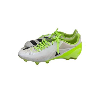 サッカースパイク28cmの商品一覧 通販 - Yahoo!ショッピング