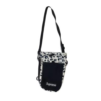 supreme sling bag（ファッション）のおすすめ人気商品一覧 通販