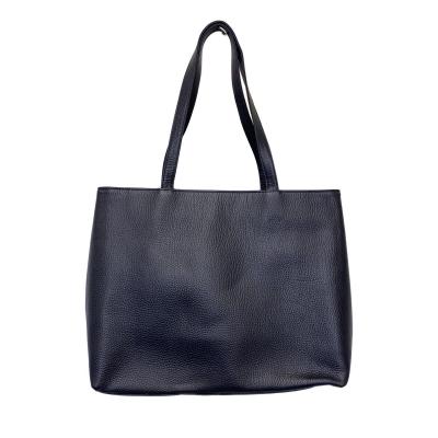 美品✨ハッシュタグ トートバッグ レザー ダークネイビー A4可 HushTug HushTug（ハッシュタグ）のレザートートをレビュー！シンプルだから