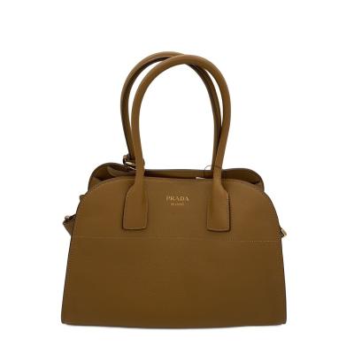 PRADA レディーストートバッグ（色：ブラウン系）｜バッグ