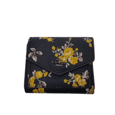 コーチ 財布 花柄 三つ折り（COACH）の商品一覧 通販 - Yahoo!ショッピング