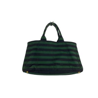 PRADA レディーストートバッグ（色：グリーン系）｜バッグ