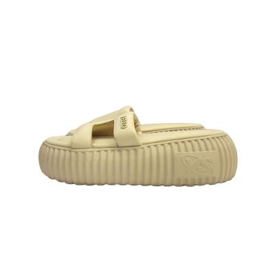YELLO サンダル TERRA PLATFORM SANDALS ベージュS YELLO / TERRA PLATFORM SANDALS
