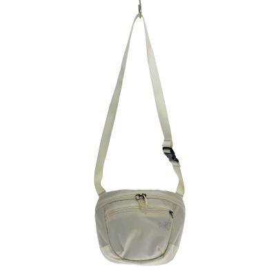 アークテリクス リュック（ARC'TERYX）（色：ホワイト系）のおすすめ