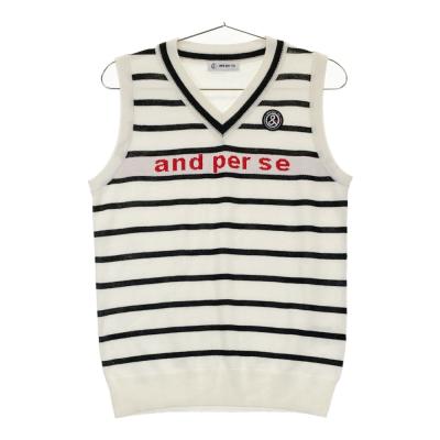 サイズ：M AND PER SE アンパスィ  Vネック ニットベスト ランプ ストライプ柄 ホワイト系 [240101360292] ゴルフウェア レディース ストスト and per se AND PER SE アンパスィ Vネック ニットベスト