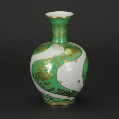 人間国宝　吉田美統　緑釉金彩花生 釉裏金彩の第一人者・「人間国宝」吉田美統：KKH-BRIDGE.com KKH