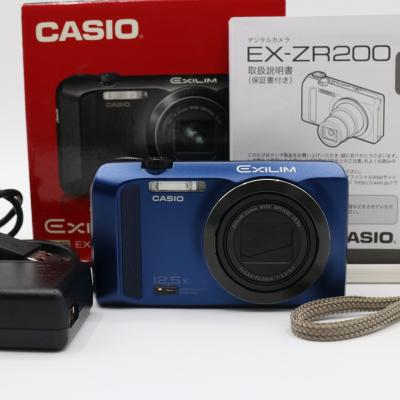 CASIO コンパクトデジタルカメラ本体（バッテリー系機能：USB充電