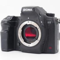 SIGMA デジタル一眼レフカメラ SD1Merrill 4,600万画素 FoveonX3ダイレクトイメージセンサー(APS-C)搭載 928766 | SUNBRIGHT