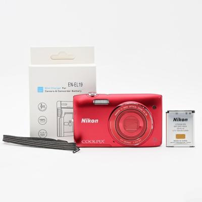 ニコン　Nikon COOLPIX S3500 ラズベリーレッド ニコン COOLPIX S3500 [ラズベリーレッド] 価格比較 - 価格.com