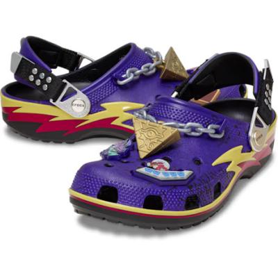 鮫2枚セット crocs（クロックス） （メンズ、レディース）サンダル 遊☆戯☆王