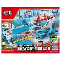 新品おもちゃ トミカ コースがのび〜る!2WAYにぎやか高速どうろ | 駿河屋Yahoo!店