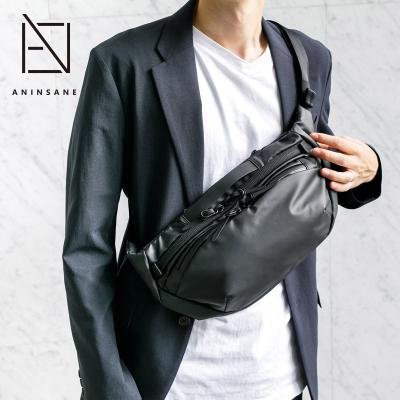 nouer ボディバッグ ブラック ヌエール nouer レザーライクマルチポケットボディバッグ （ブラック