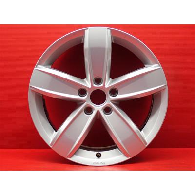 5本スポーク アルミホイール 17インチ（フォルクスワーゲン／自動車