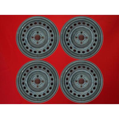 フリード アルミホイール 15インチ 4穴（ホンダ／アルミホイール