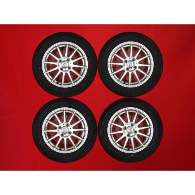 アクア スタッドレスタイヤセット オートバックス（自動車用タイヤ