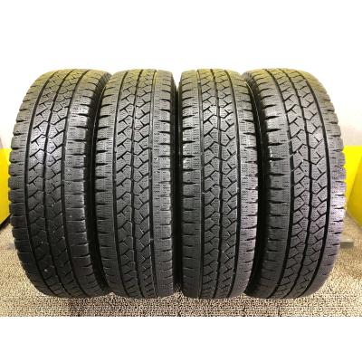 ハイエース純正スチール+ブリヂストン24年製195/80R15スタッドレス！ ハイエース純正スチール+ブリヂストン24年製195/80R15スタッドレス